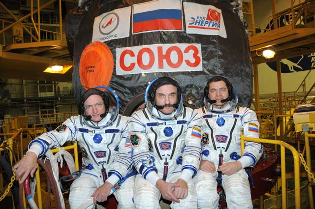 New U.S.-Russian Crew Headed for Space Station